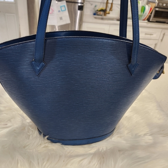 🔹️Louis Vuitton🔹️ Saint Jacques Epi PM w/ COA ✨️💙 - Picture 2 of 4